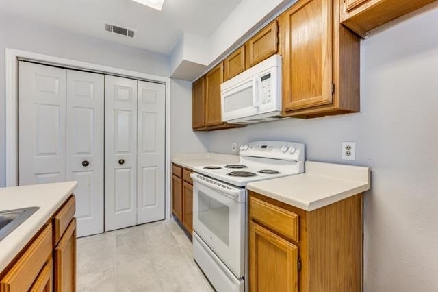 2835 Keller Springs - Photo 11