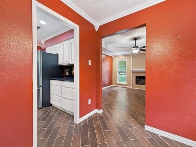 829 Broadmoor Drive - Photo 7