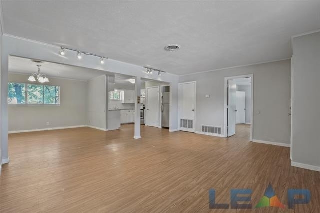 1917 Jacqueline Drive - Photo 4