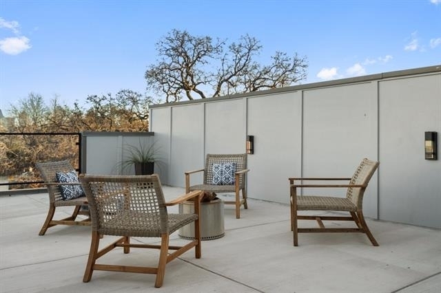 2348 Wycliff Avenue - Photo 5