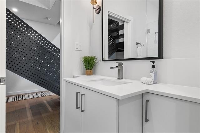 4305 Roseland Avenue - Photo 14