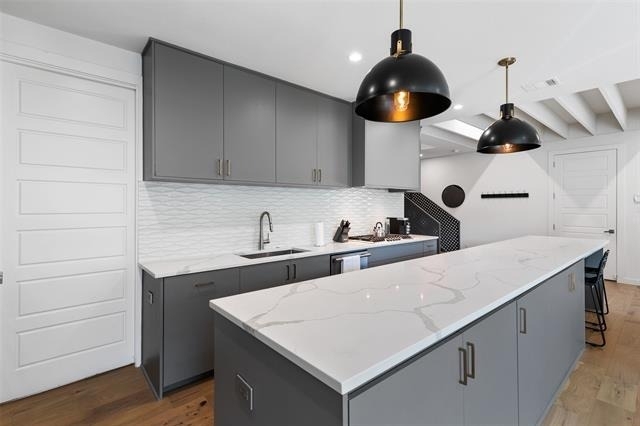 4305 Roseland Avenue - Photo 3