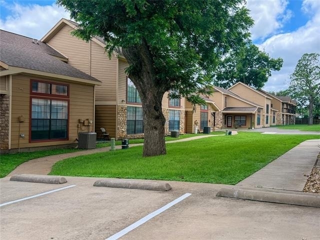 2410 S 2nd Street - Photo 1