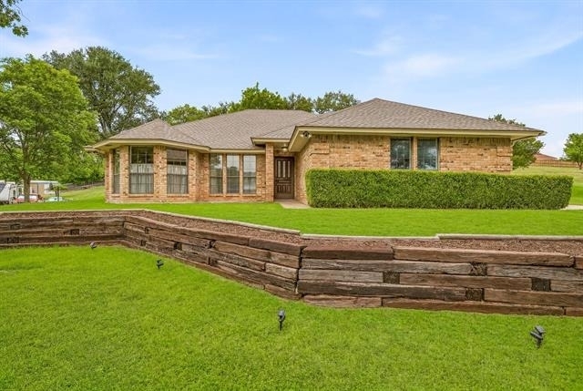 145 Deer Creek Drive - Photo 0