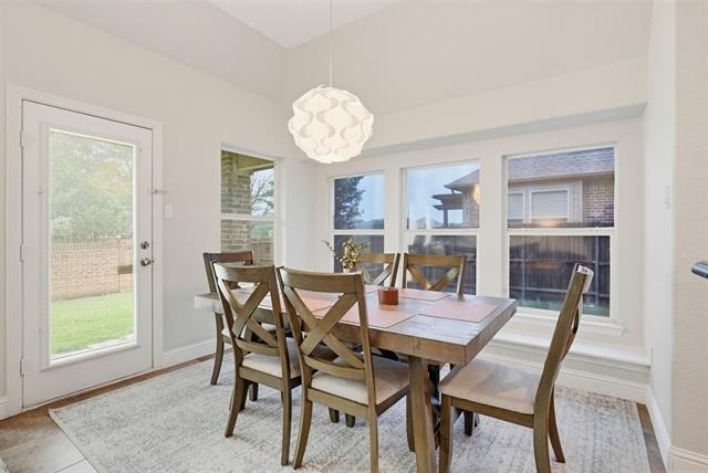 2504 Maple Stream Drive - Photo 6