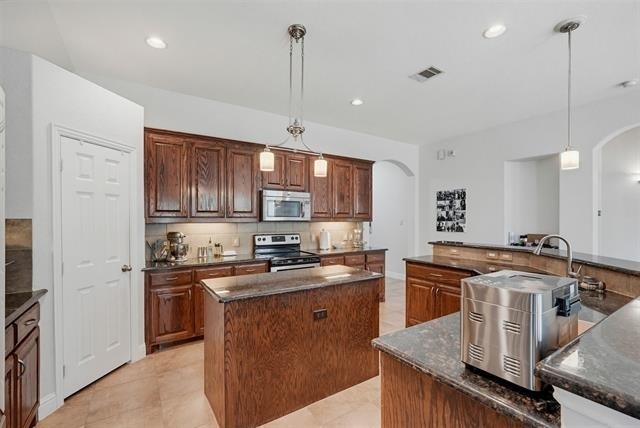 2504 Maple Stream Drive - Photo 8