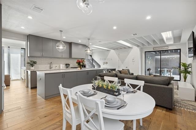 4303 Roseland Avenue - Photo 9