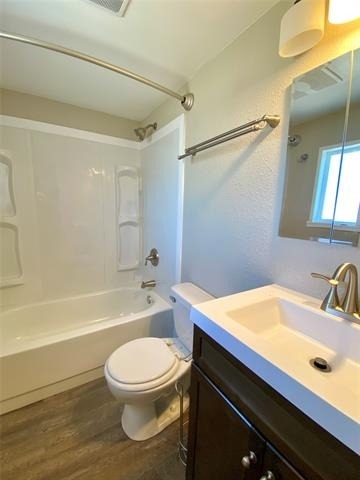 5850 Hartford Street - Photo 10