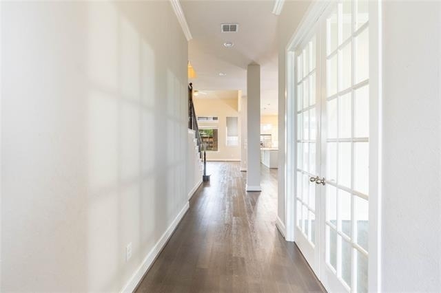 1113 Peacock Boulevard - Photo 3