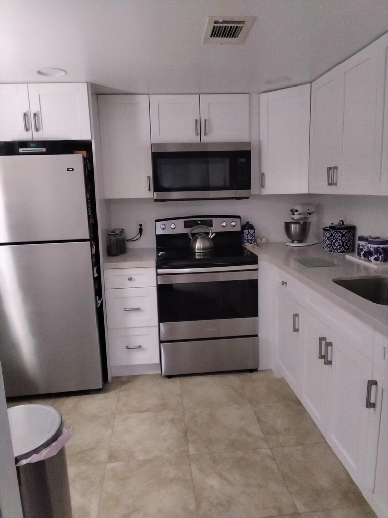399 Brittany Drive - Photo 7