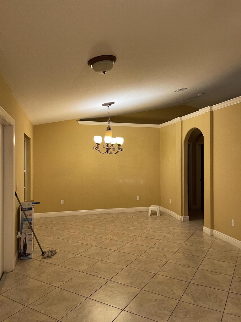 1273 Sw Granville Avenue - Photo 1
