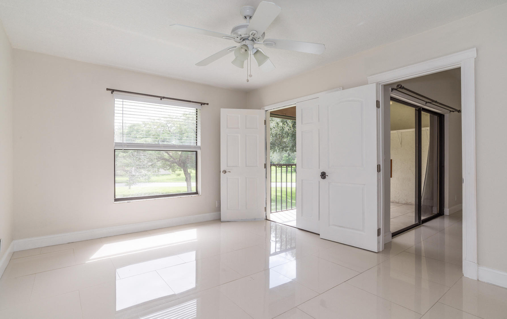 3129 Millwood Terrace - Photo 11