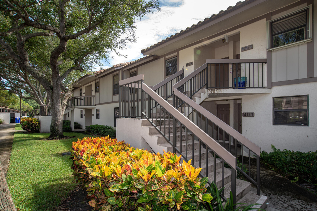 3129 Millwood Terrace - Photo 1