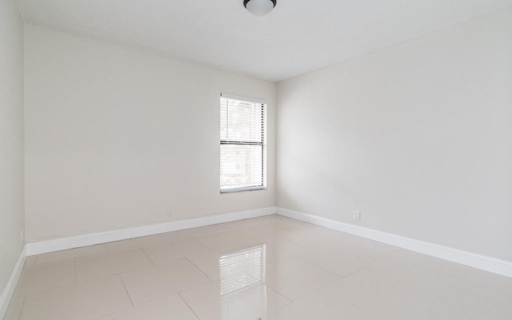 3129 Millwood Terrace - Photo 21