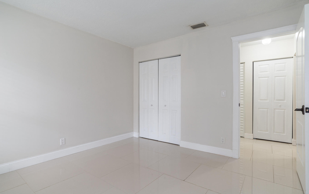 3129 Millwood Terrace - Photo 20