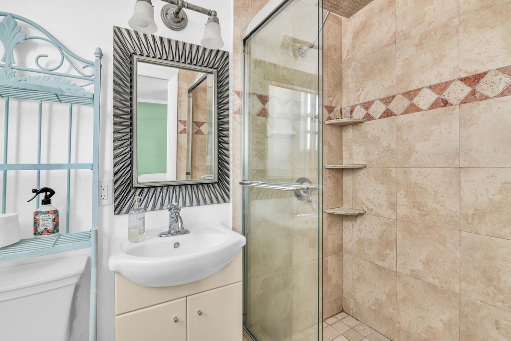 3218 Palm Drive - Photo 17
