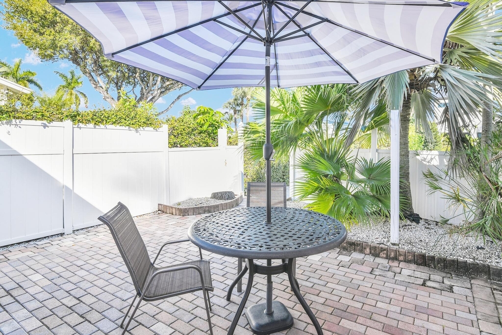 3218 Palm Drive - Photo 24