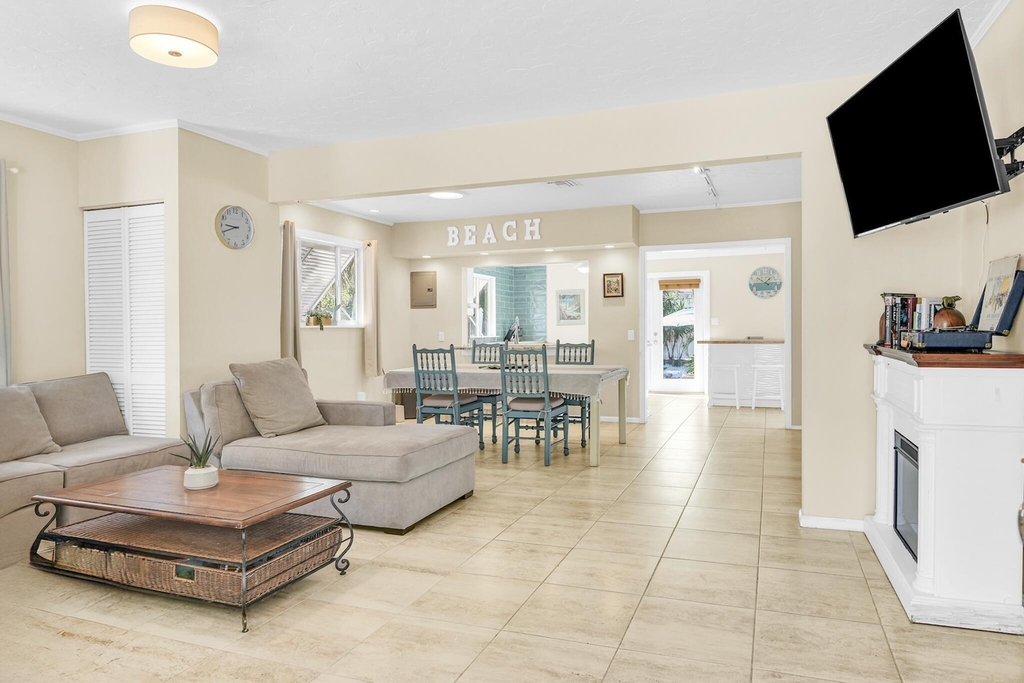 3218 Palm Drive - Photo 8