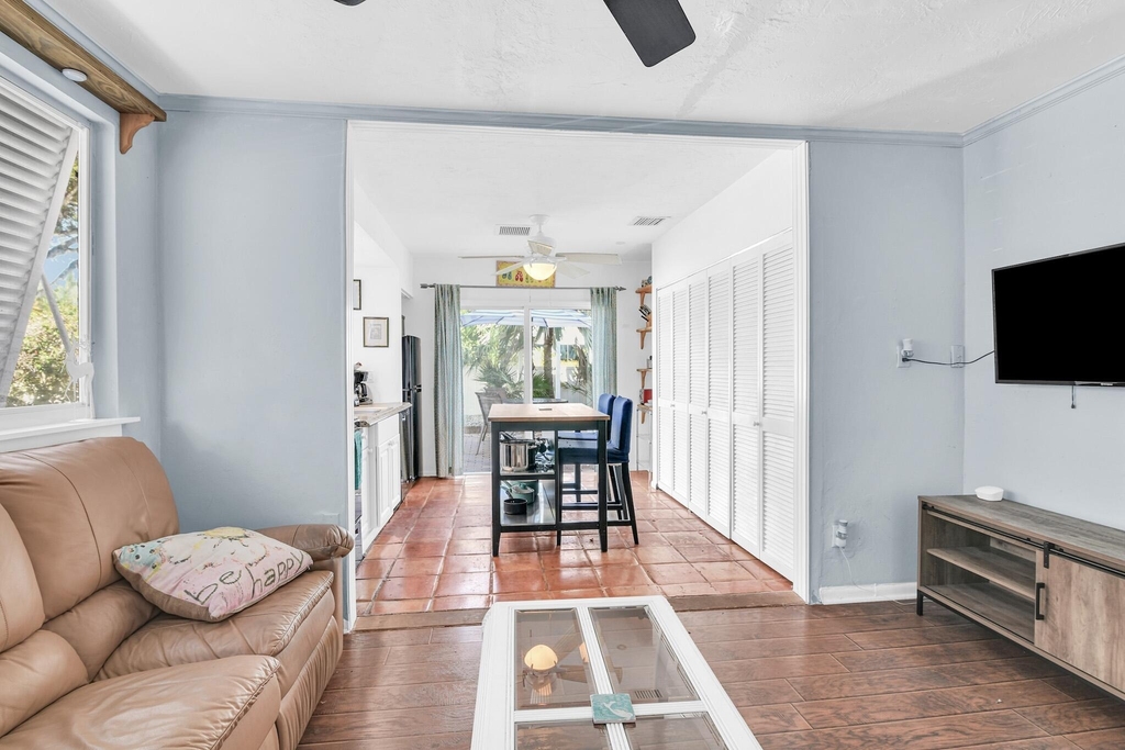 3218 Palm Drive - Photo 18
