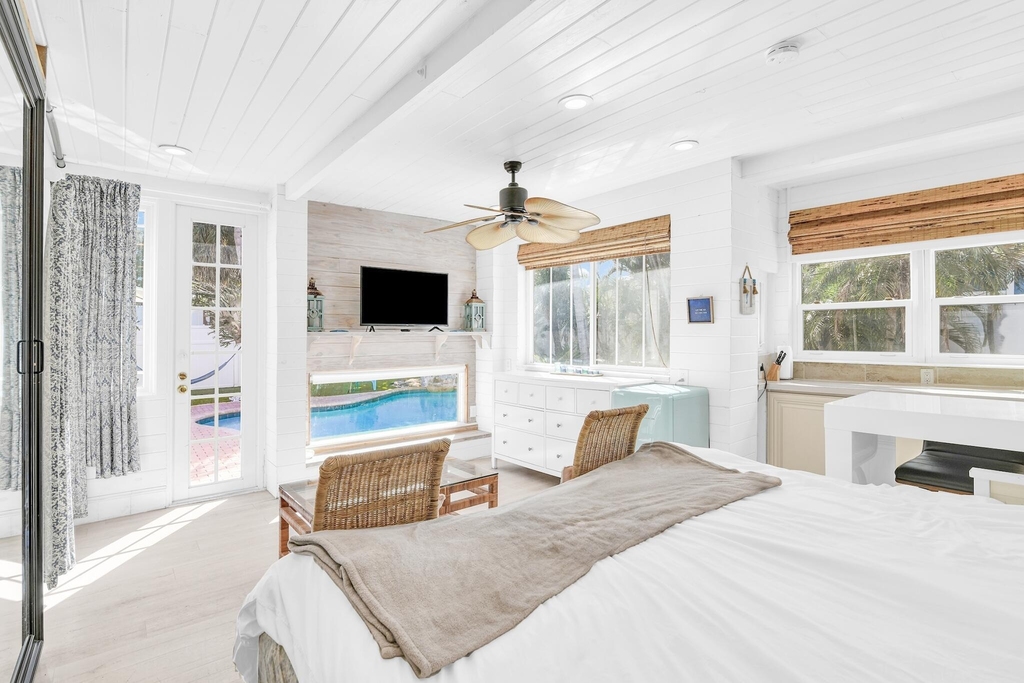 3218 Palm Drive - Photo 25
