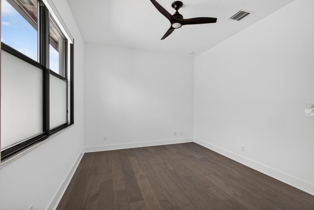 4025 Faraday Way - Photo 36