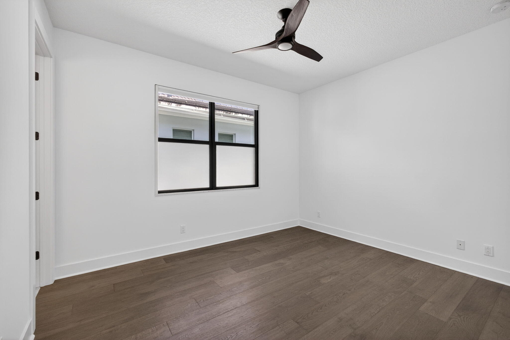 4025 Faraday Way - Photo 35