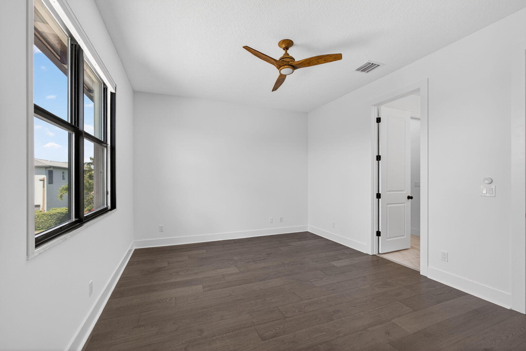 4025 Faraday Way - Photo 47
