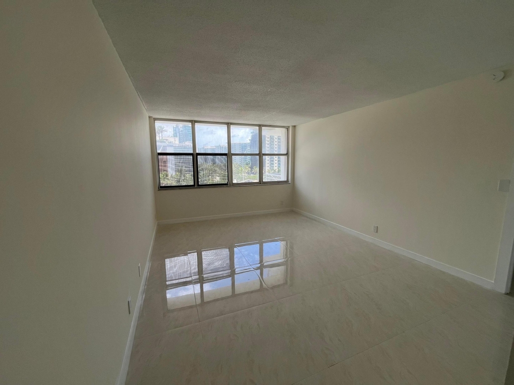 1801 S Ocean Drive - Photo 7