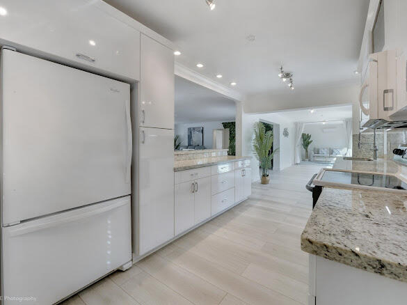 1250 Arthur Street - Photo 12