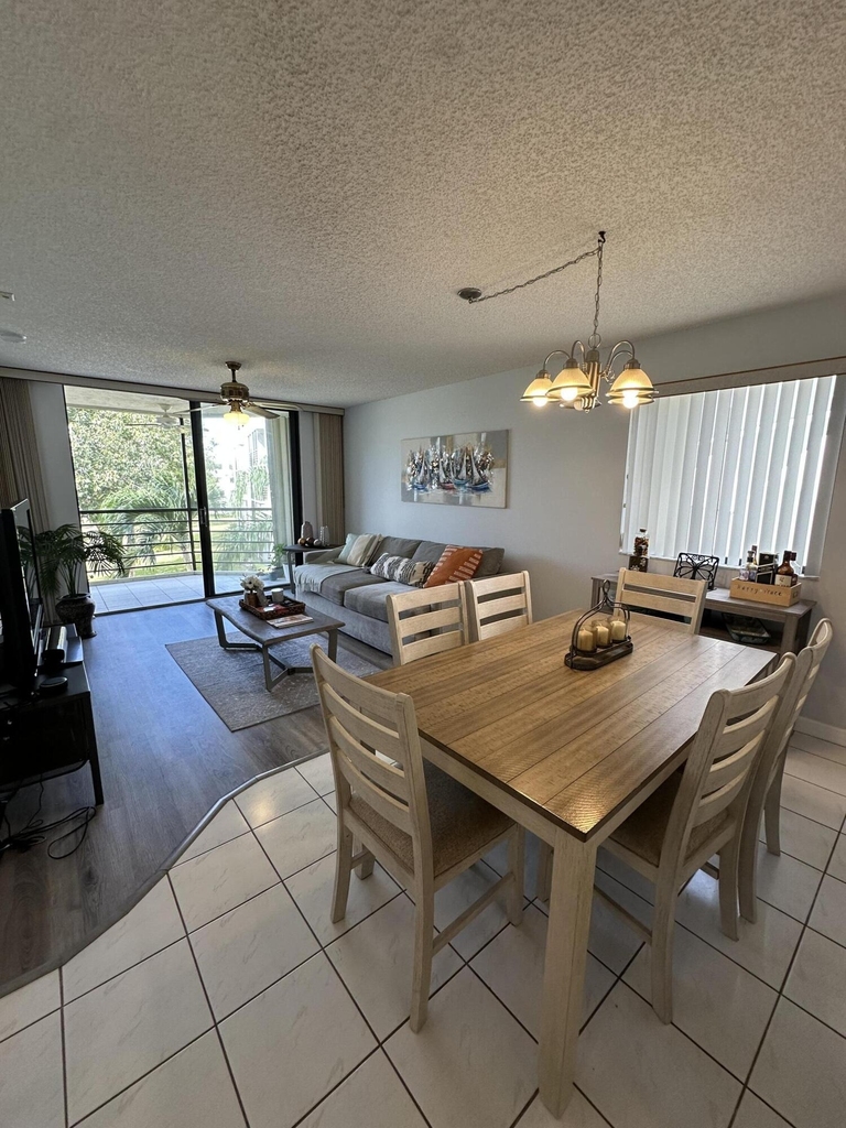 3138 Via Poinciana - Photo 2