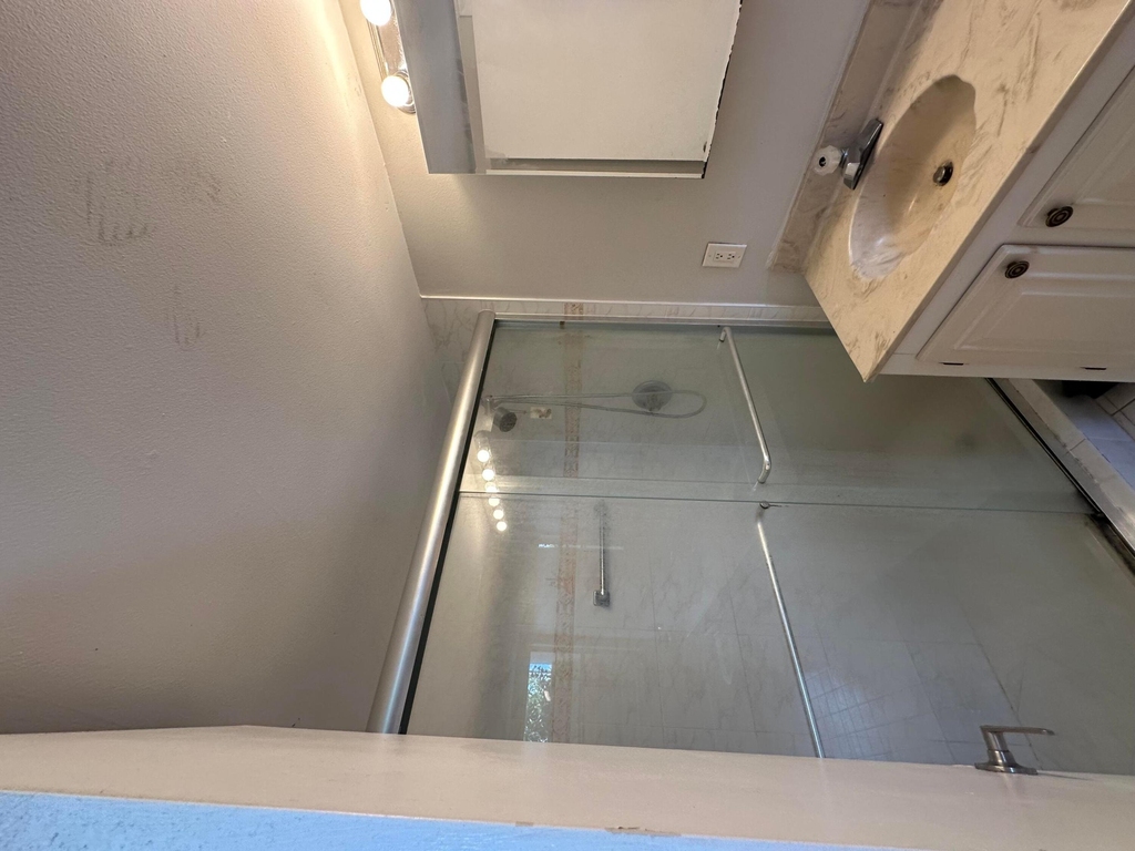 2414 Ne 11th Street - Photo 32