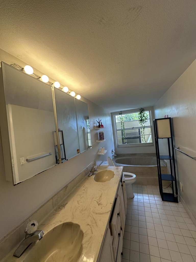 2414 Ne 11th Street - Photo 30