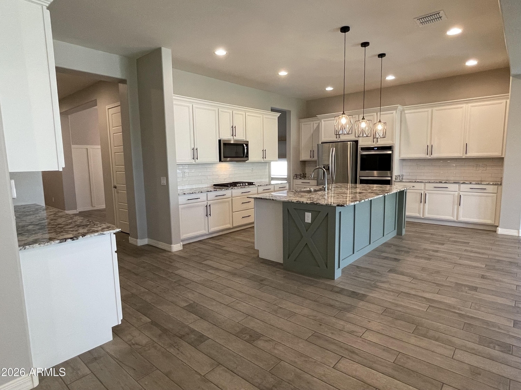 22834 E Silver Creek Lane - Photo 3
