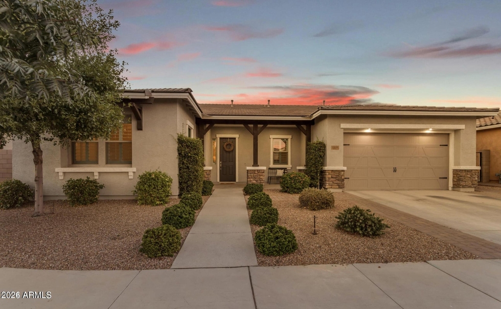 22834 E Silver Creek Lane - Photo 0