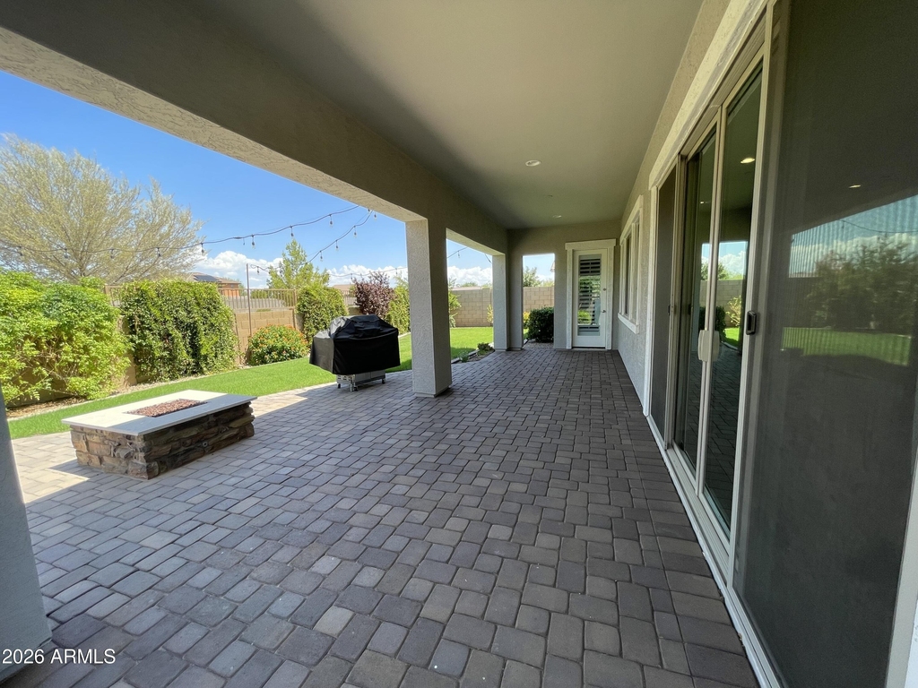22834 E Silver Creek Lane - Photo 25