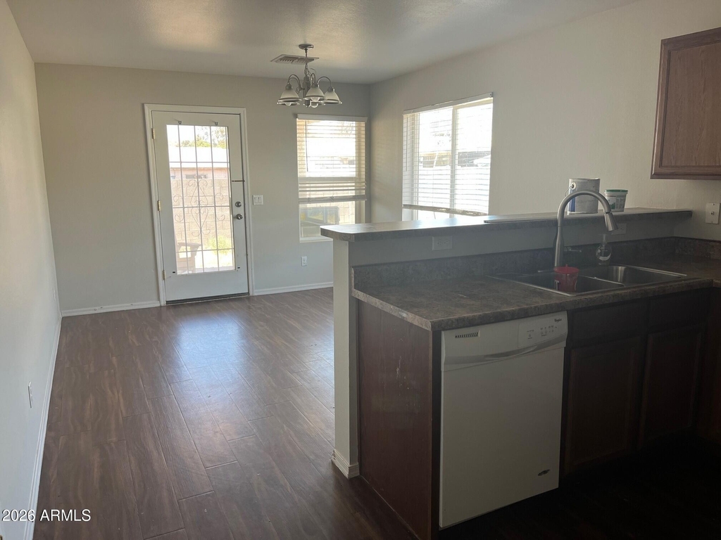 1346 E Peoria Avenue - Photo 6