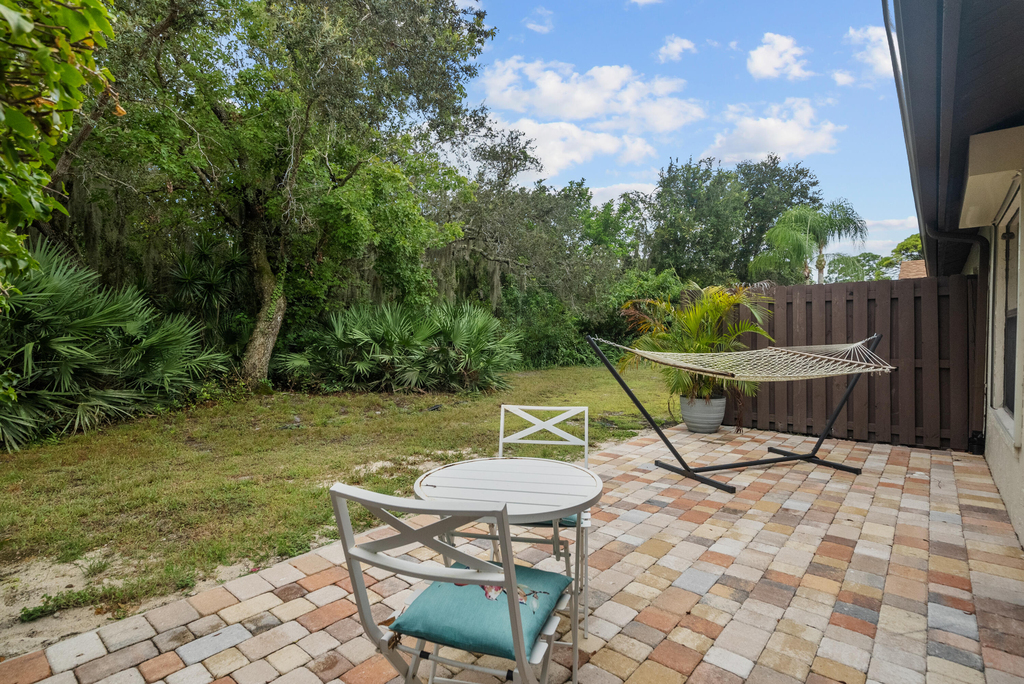 1544 Sw Silver Pine Way - Photo 38