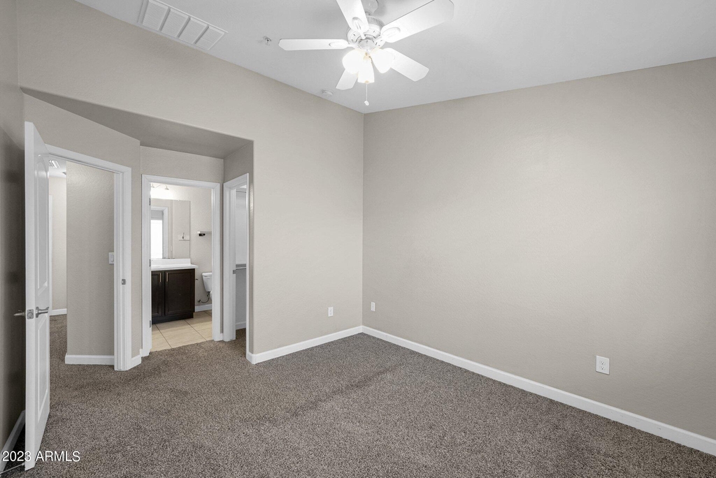 240 W Juniper Avenue - Photo 19