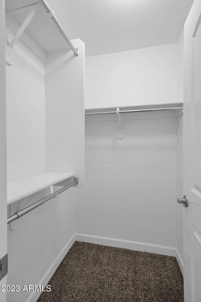 240 W Juniper Avenue - Photo 17