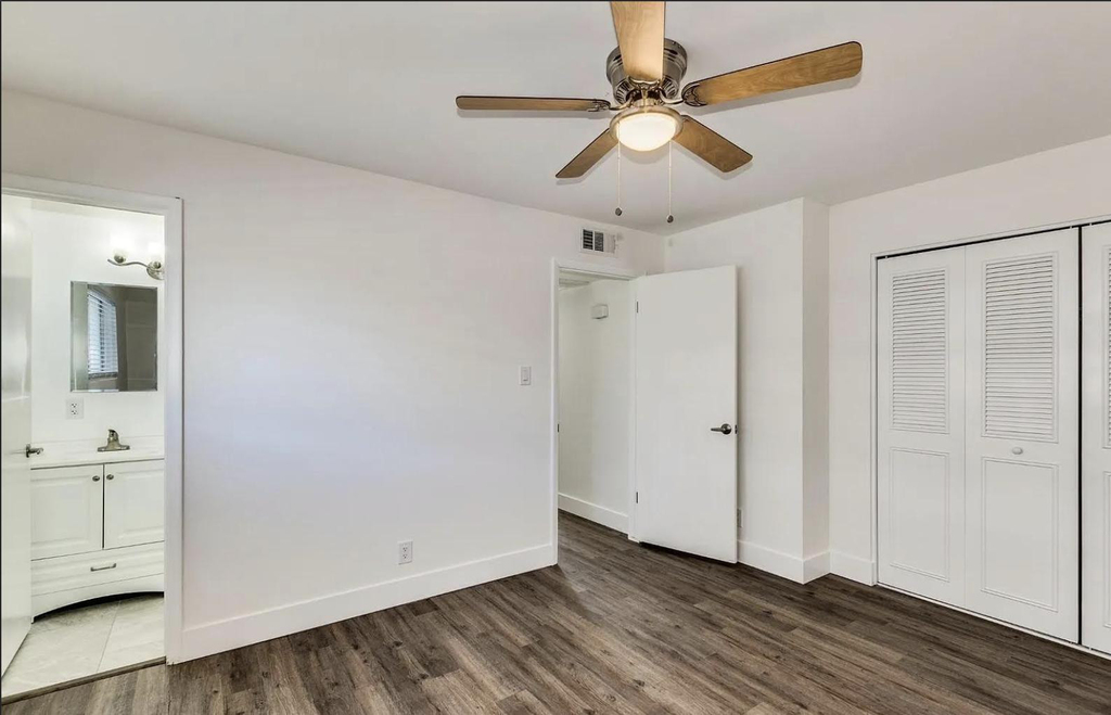8444 E Coronado Road - Photo 22