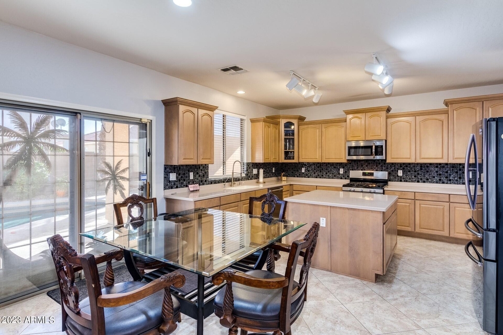 4815 N 96th Lane - Photo 1