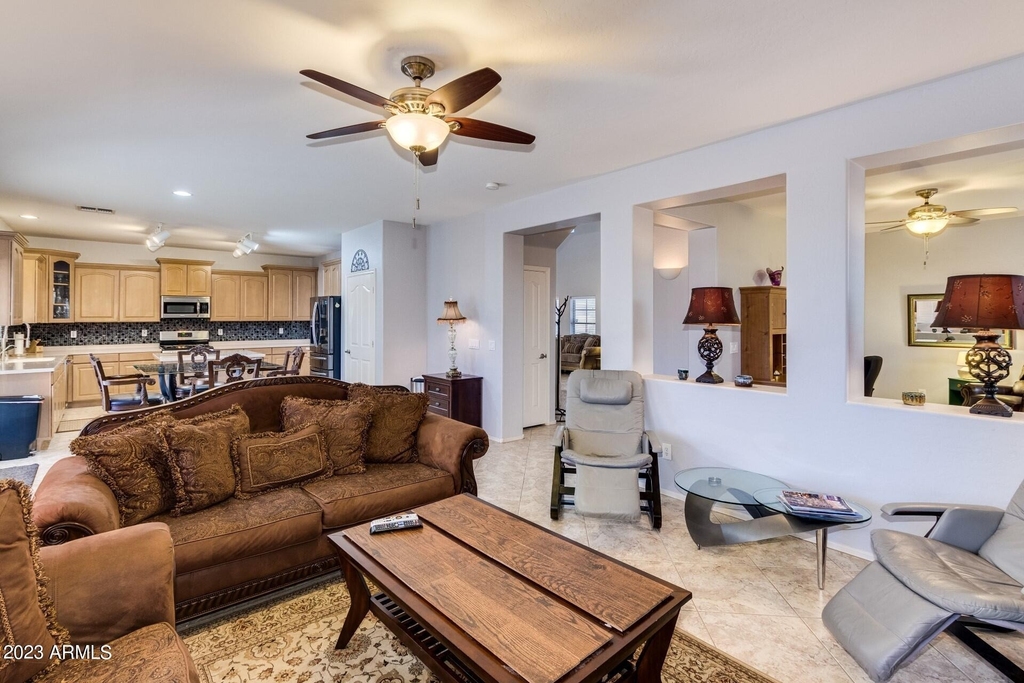 4815 N 96th Lane - Photo 4