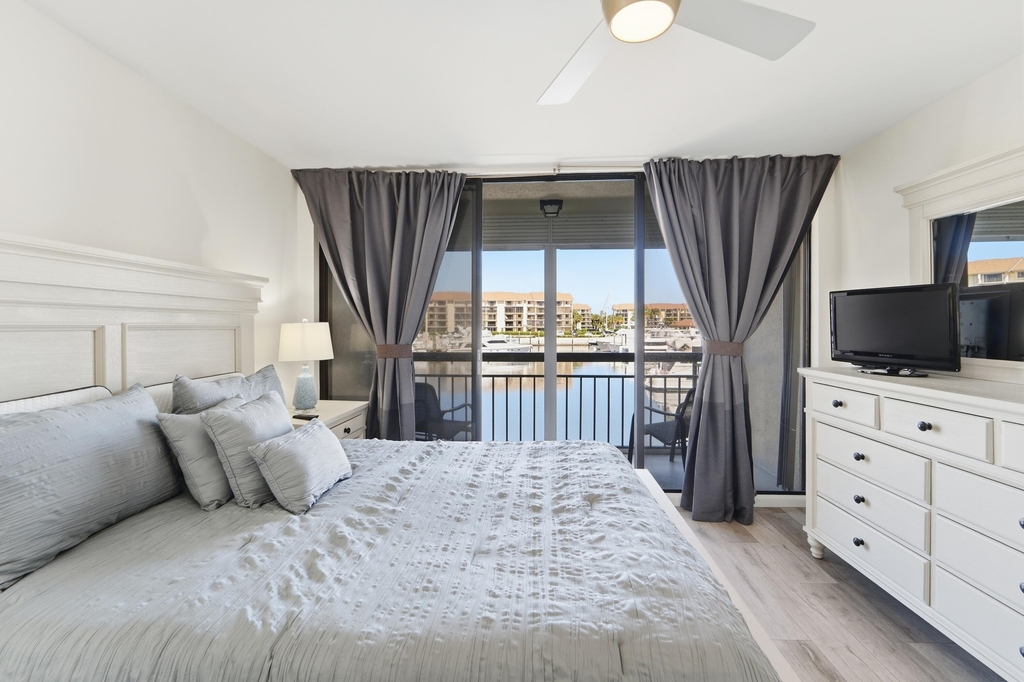 2501 Marina Isle Way - Photo 22