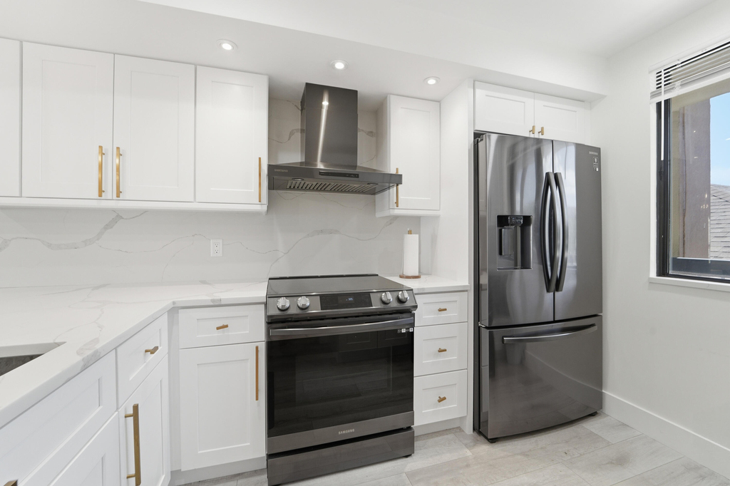 2501 Marina Isle Way - Photo 6