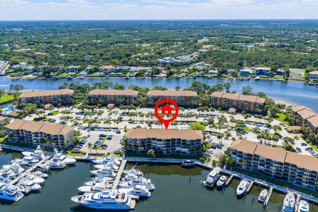 2501 Marina Isle Way - Photo 2