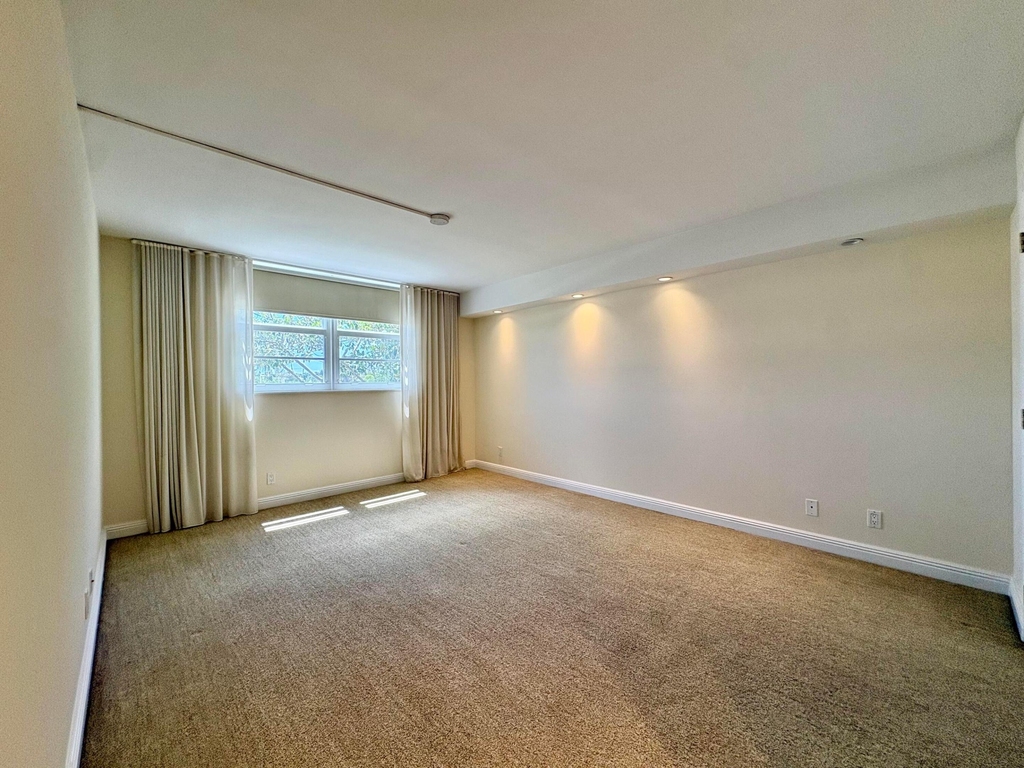 5700 Nw 2nd Avenue - Photo 17