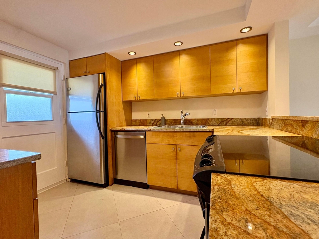 5700 Nw 2nd Avenue - Photo 9