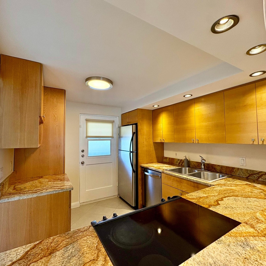 5700 Nw 2nd Avenue - Photo 7