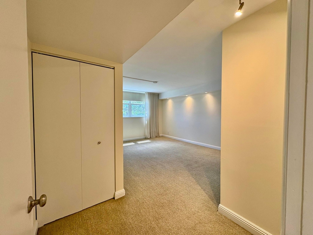 5700 Nw 2nd Avenue - Photo 13