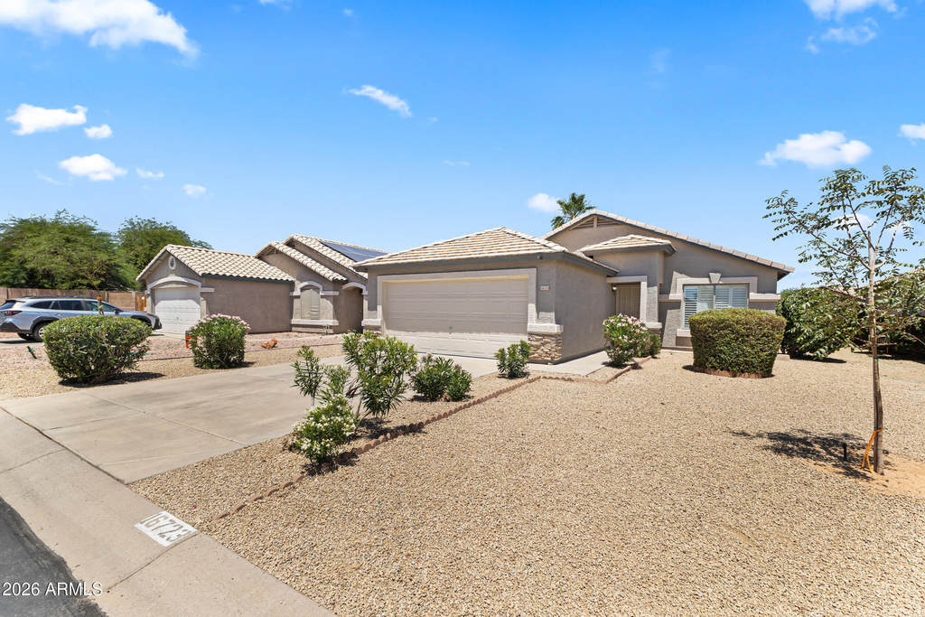 16723 N 160th Avenue - Photo 2